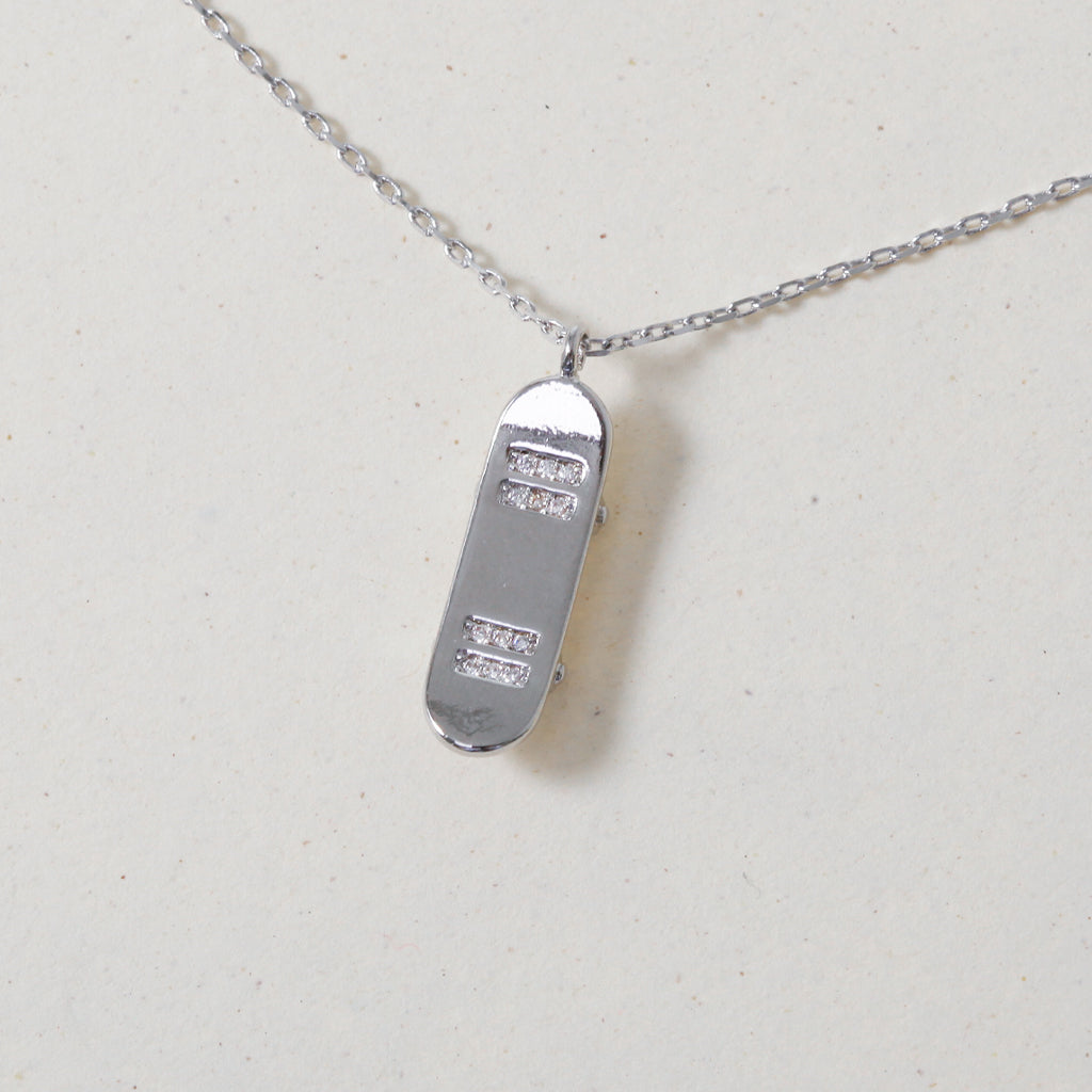 Skateboard All the Way, Necklace