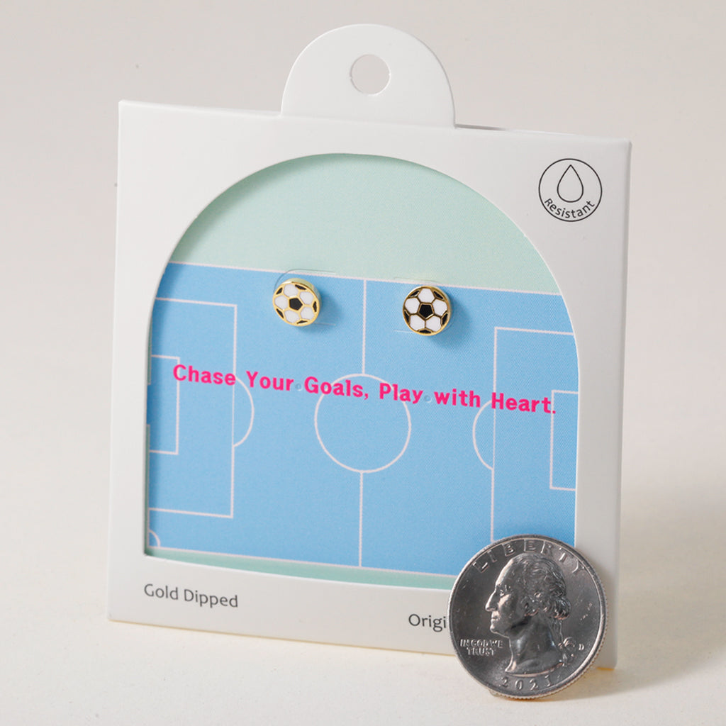 Born to Score, Earring