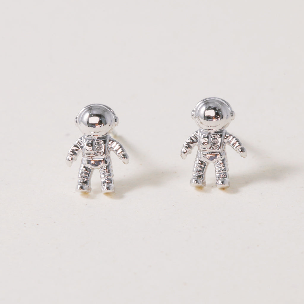 Cosmic Explorer, Earring