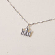 Castle on the Neck, Necklace