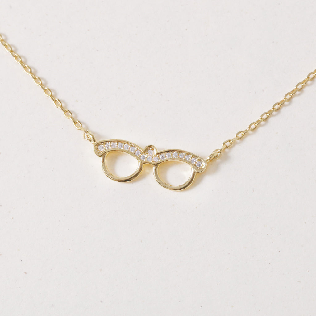 Being a Glasses Girl, Necklace