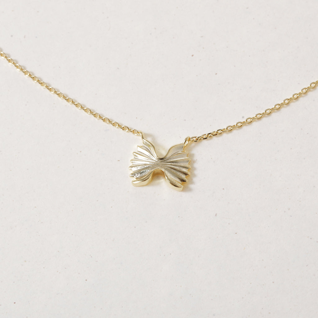 Carb Queen, Necklace