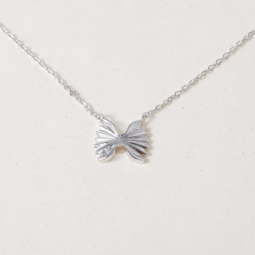 Carb Queen, Necklace