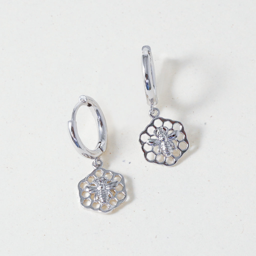 Bee-live in happiness, Earring