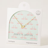 Swan-derland, Necklace