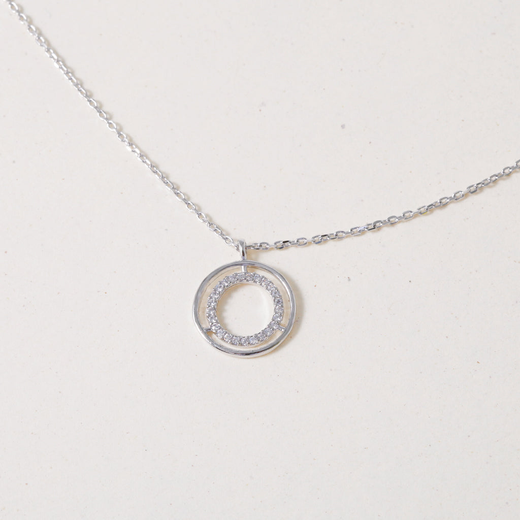 Foxy Thinker, Necklace