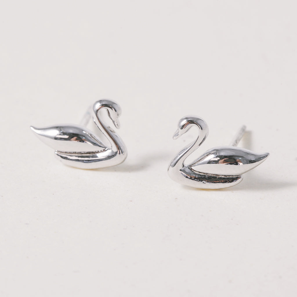 Swan-Derland, Earring