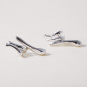 Rhythm of the Ocean, Earring